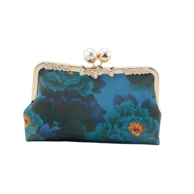 (On the new first 50% off) can be embroidered word engraved mouth gold bag peony flower cheongsam bag Messenger bag mobile phone bag holding bag evening bag cosmetic bag iphone mobile phone bag birthday gift custom gift - Clutch Bags - Cotton & Hemp Blue