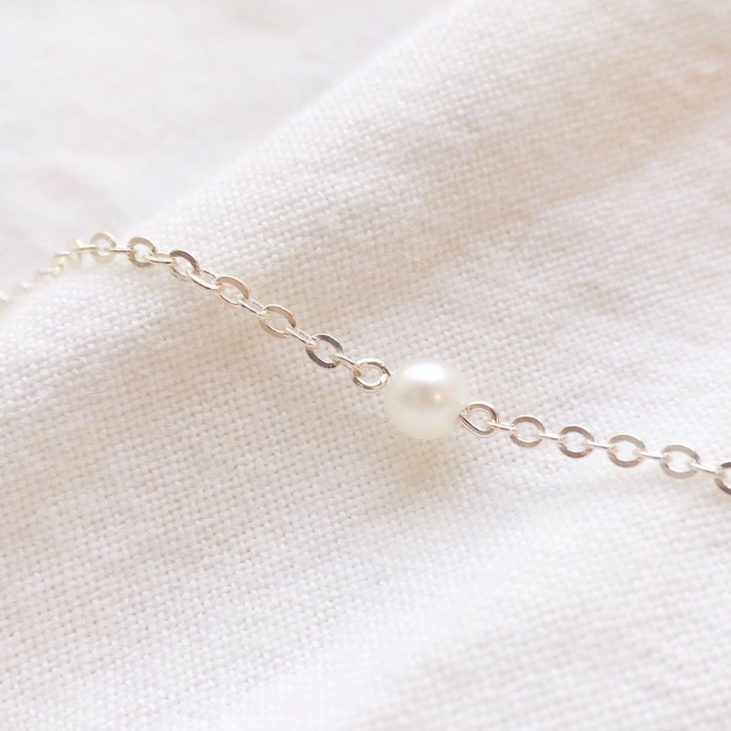 / Luna / Japan Akoya Pearl 925 Sterling Silver Bracelet - Bracelets - Pearl White