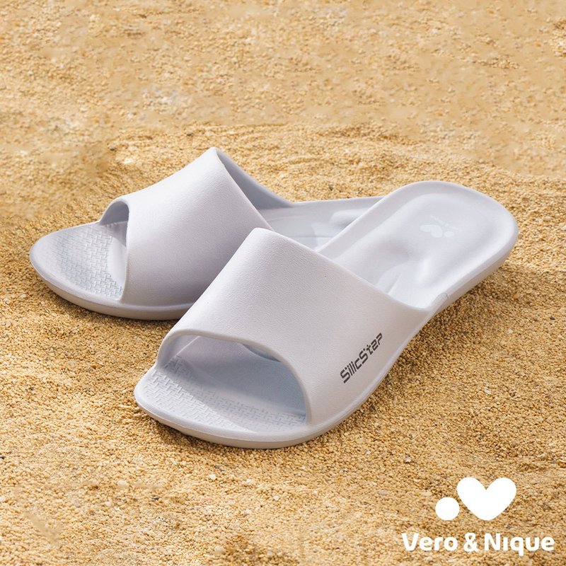 [Veronica] SilicStep Silicone Plastic Reduction Simple Indoor Slippers-Beige - Slippers - Plastic Pink