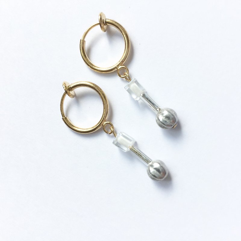 Drain silver needles / clip-on earrings - ต่างหู - เครื่องเพชรพลอย สีเงิน