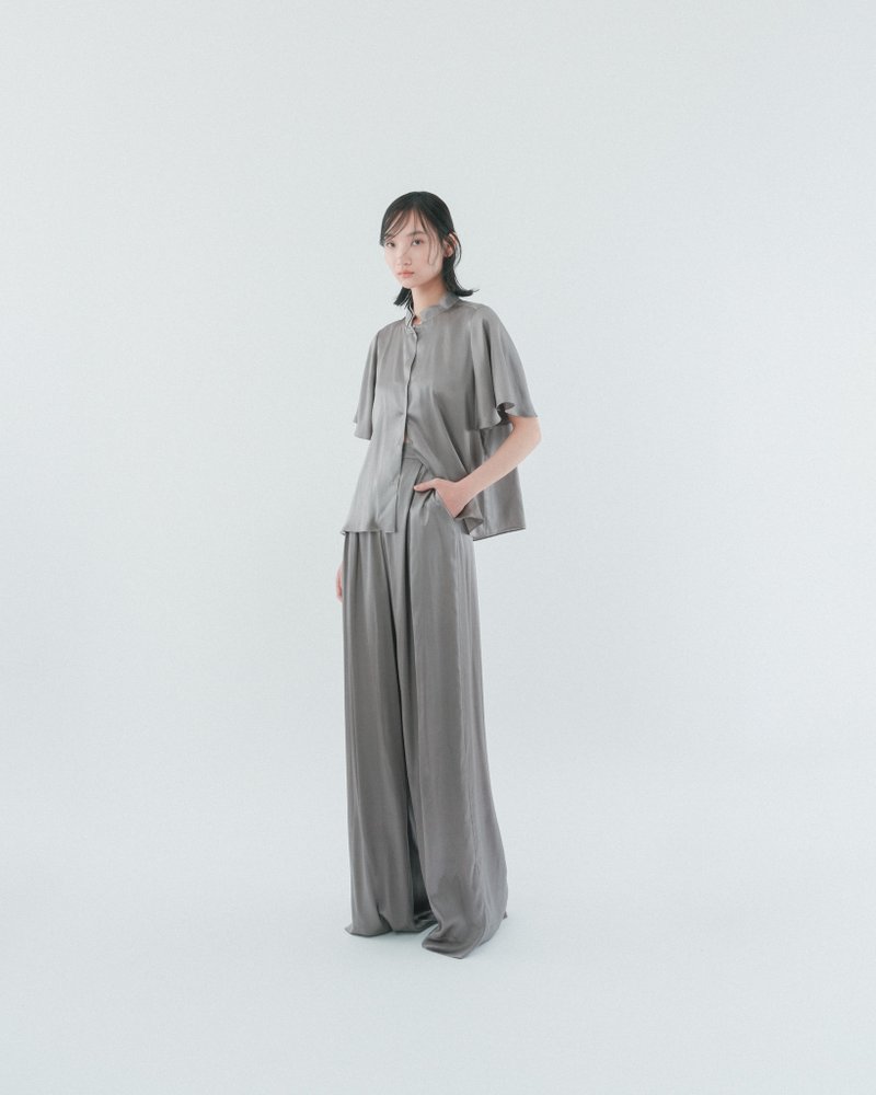 UUIN_Gray silk turtleneck top - เสื้อผู้หญิง - วัสดุอื่นๆ สีเทา