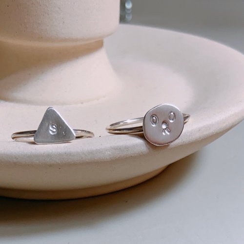 Forge Jewelry 打鐵所飾品 客製 表情圖 文字 純銀幾何形純銀戒指 可愛美 閨蜜對戒 戒指 925