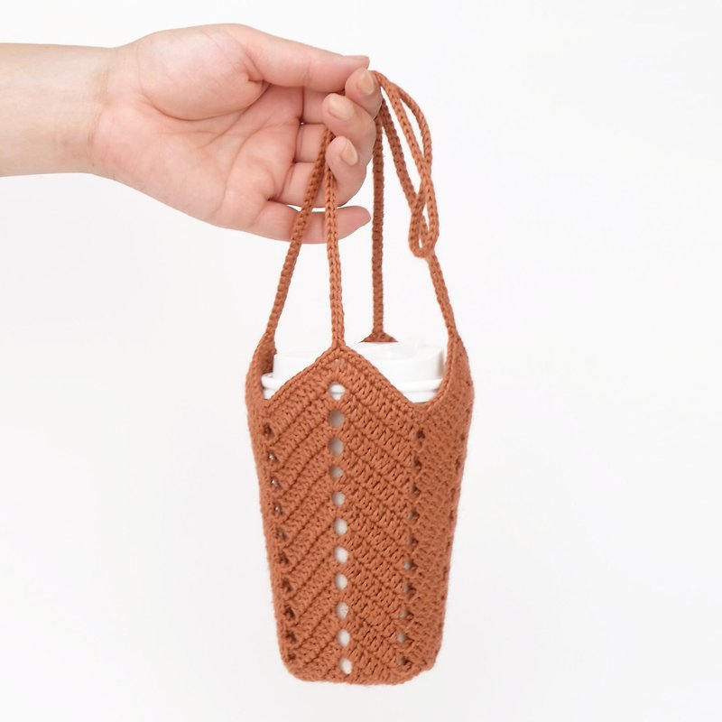 Lang Lang crochet two-stage square bottom angled water bag - Other - Cotton & Hemp Khaki