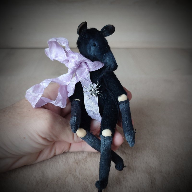 Creepy rat. Black creepy rat doll. Gothic rat figurine. Rat handmade. - ตุ๊กตา - ผ้าฝ้าย/ผ้าลินิน สีดำ