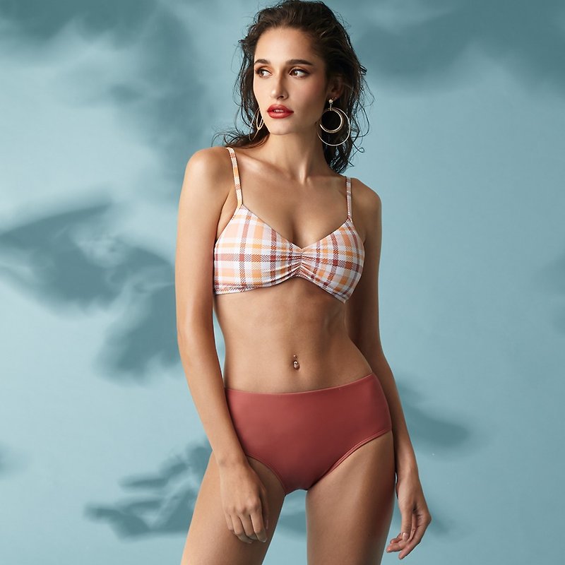 Clair - Two Piece Swimwear Color: Royal Scotch/Blush (CREX118) - ชุดว่ายน้ำผู้หญิง - วัสดุอื่นๆ สึชมพู