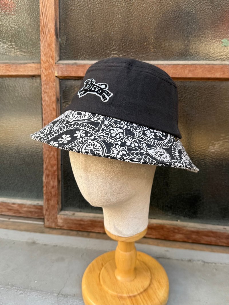 漁夫帽 遮陽帽 手工帽子 拼接 戶外 老虎 黑 刺繡 小牛村 - 帽子 - 棉．麻 黑色
