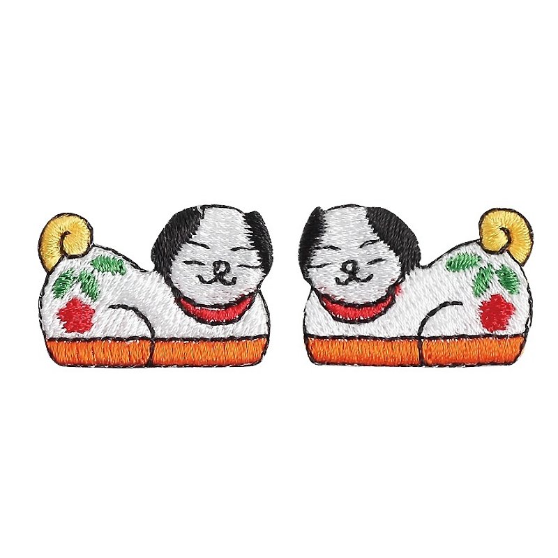 [Jingdong are KYO-TO-TO] 縁 物 シ リ ー ズ _ driving dogs (dog 筥) embroidery - Knitting, Embroidery, Felted Wool & Sewing - Thread Red