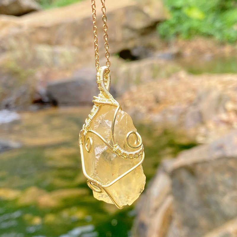 [Natural Citrine] Raw Stone Braided Crystal Necklace/Lemon Yellow - Necklaces - Crystal Yellow