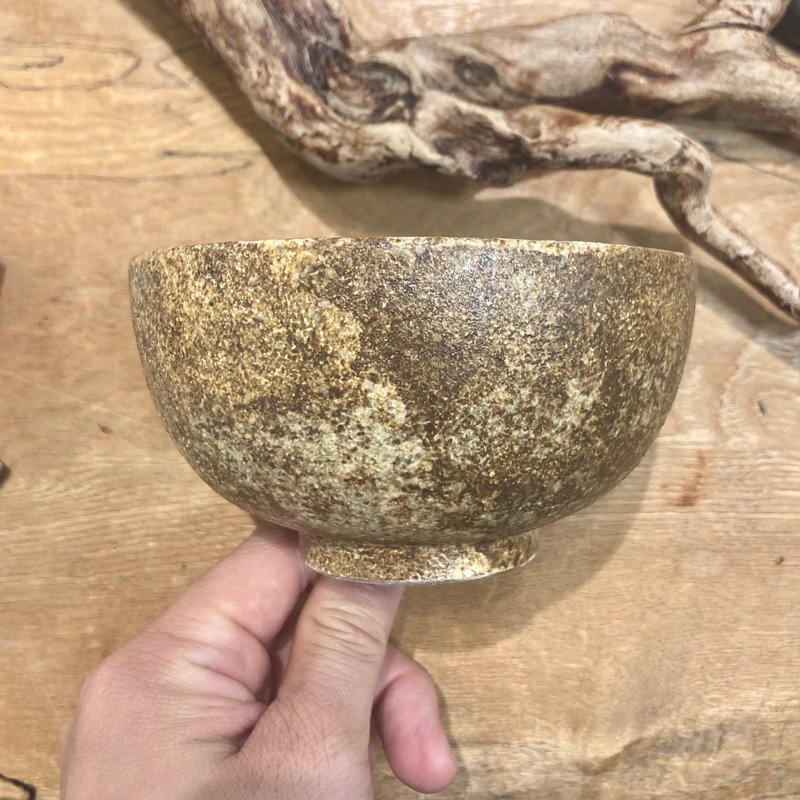 A tea bowl made from soba noodles - Bowls - Pottery Brown