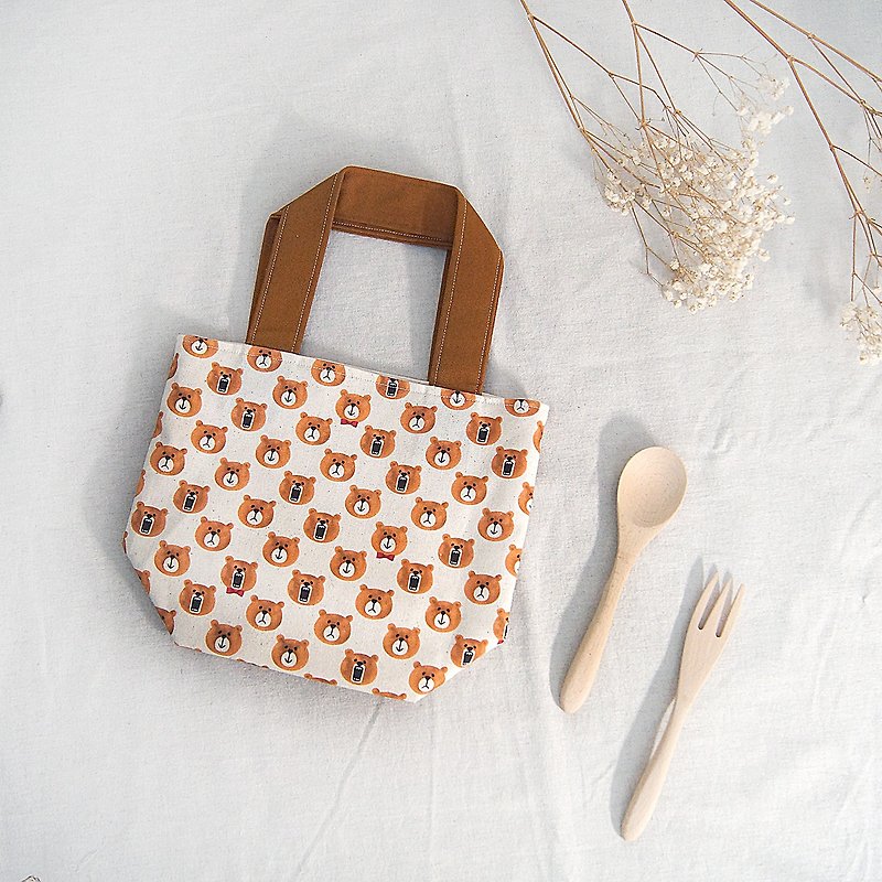 [Spot] Handmade Bear Meal Bag-White - กระเป๋าถือ - ผ้าฝ้าย/ผ้าลินิน ขาว