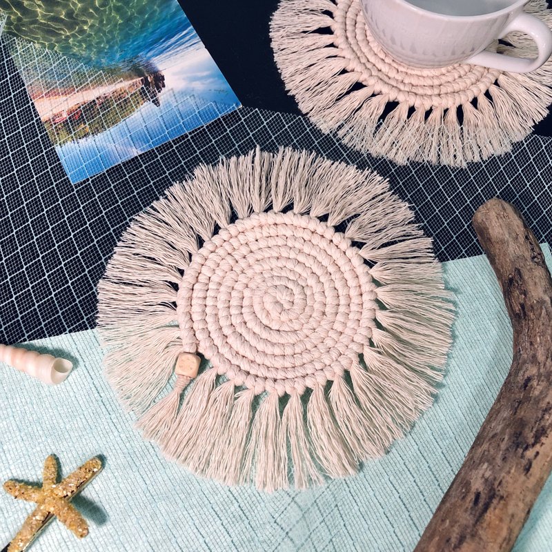 Home Life l Round braided tassel wood bead coaster color can be customized as a gift - Coasters - Cotton & Hemp White