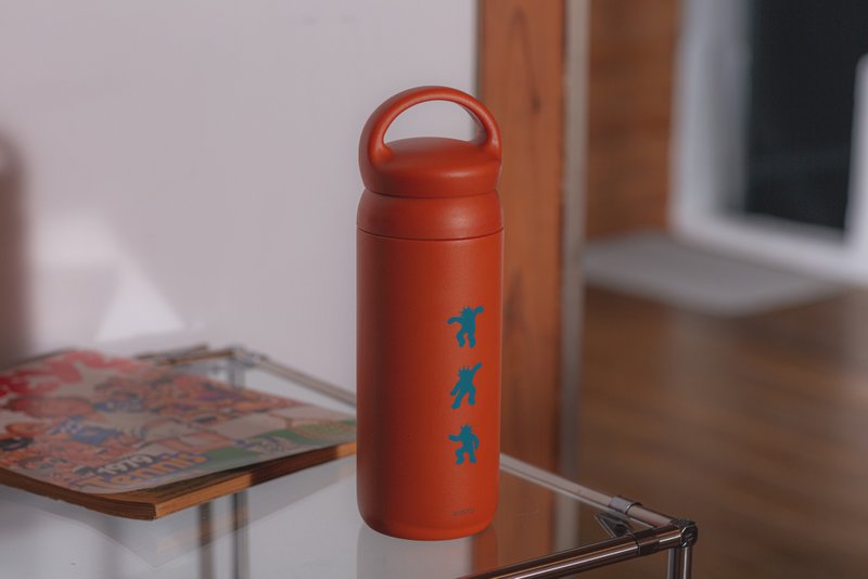 Caffeine Club co-branded series KINTO - DAY OFF TUMBLER thermos bottle 500ml - กระบอกน้ำร้อน - สแตนเลส 