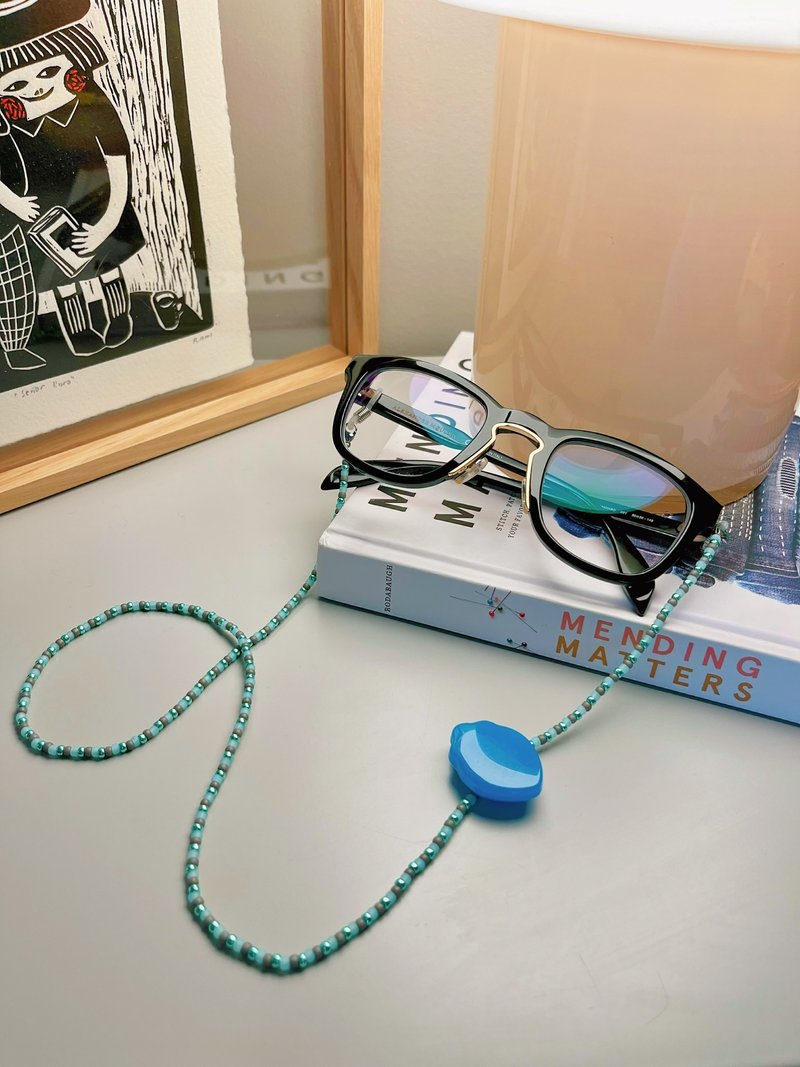 Multi-purpose beaded glasses strap/necklace and badge lanyard (Blue) - เชือก/สายคล้อง - อะคริลิค สีน้ำเงิน