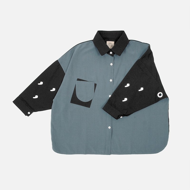 Comma dot punctuation print splicing shirt - gray blue / black stitching - เสื้อเชิ้ตผู้หญิง - เส้นใยสังเคราะห์ สีดำ