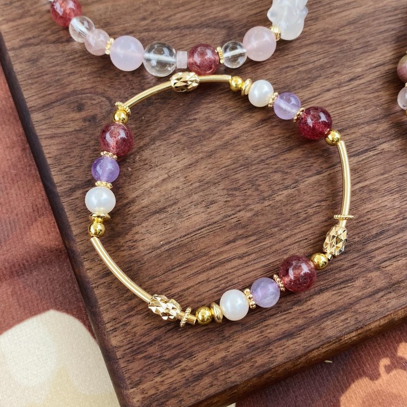 ʚ(Round Rabbit Table)ɞ Beaded Bracelet๑Pearl.Strawberry Quartz.Amethyst - Bracelets - Crystal Multicolor