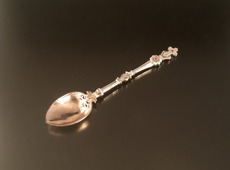 Japan Quality | inGod jewels 珈琲スプーン クロスハートフラワー シルバー製 誕生石 - 刀叉/湯匙/餐具組 - 其他金屬 銀色