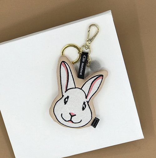 Clémence-Taiwandesign .刺繡/繡珠 小白兔 刺繡吊飾 鑰匙圈 手機擦拭