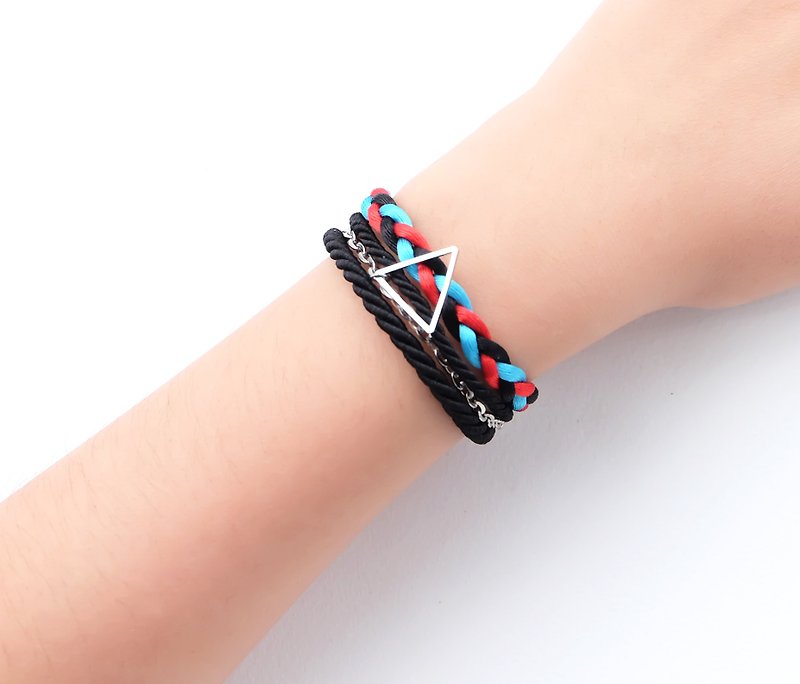 Triangle layered rope bracelet in black / candy blue / red - 手鍊/手鐲 - 其他材質 黑色
