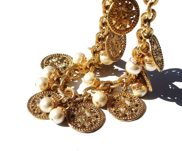 SONIA RYKIEL Paris vintage gold tone fake pearl design