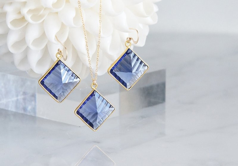 【14 KGF】 Earrings, Diamond-Shaped Iolite Quartz - Earrings & Clip-ons - Gemstone Purple