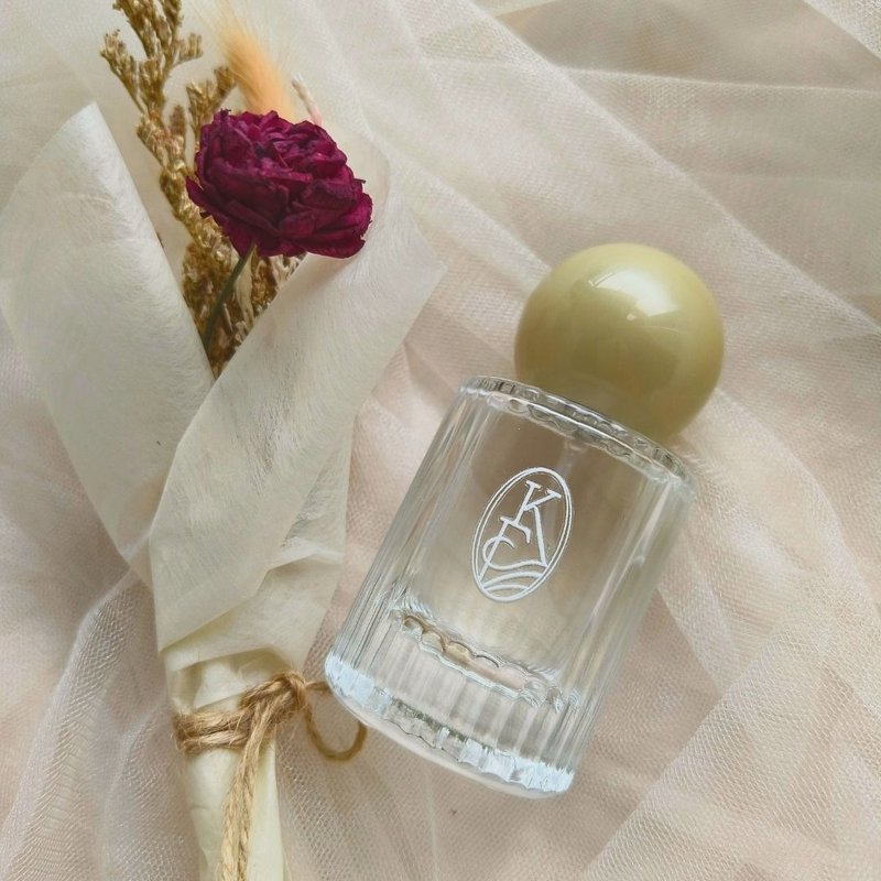 2025 | 5月 | 月光香水禮盒 | 30ml 香水加碼送擴香綁花| 基隆場 - 蠟燭/香氛/調香 - 精油 