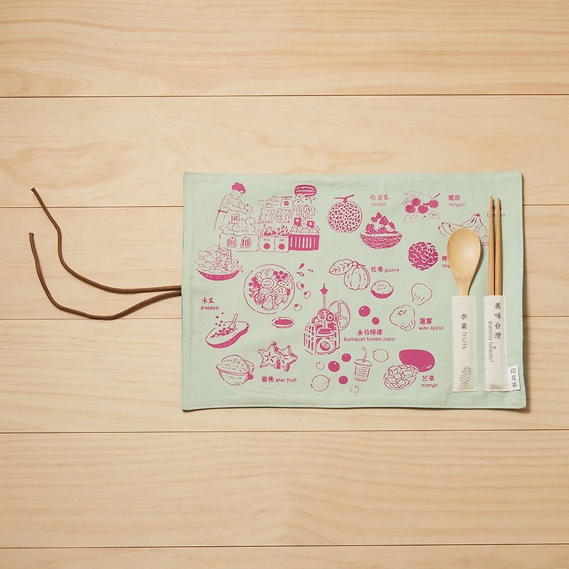 Table Mat (Spoon and Chopsticks including)/Fruit/Red Berry - ผ้ารองโต๊ะ/ของตกแต่ง - ผ้าฝ้าย/ผ้าลินิน สีม่วง