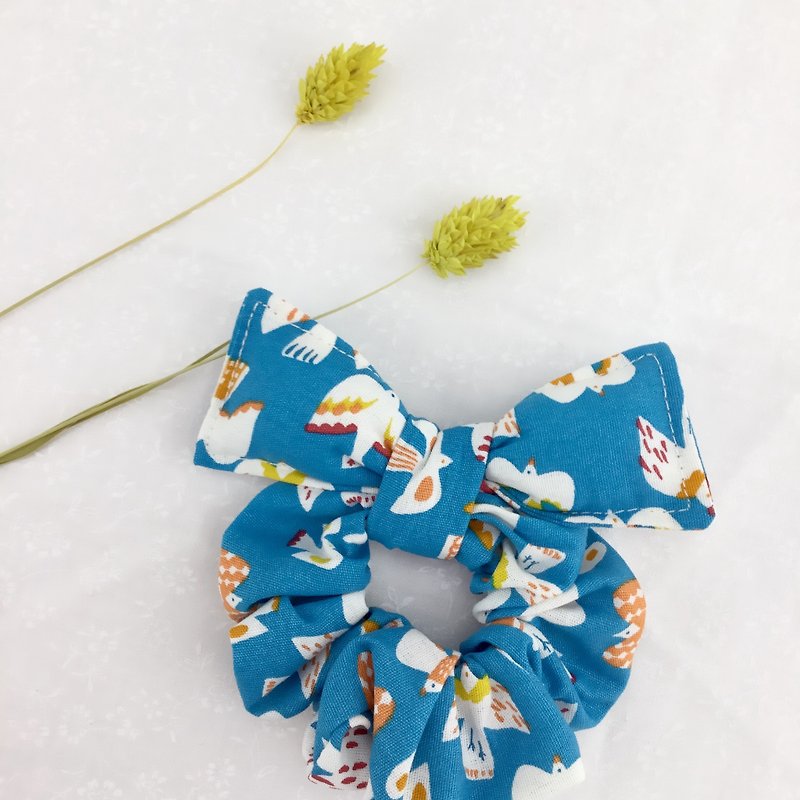 Colored Birds Lightweight Water Blue Style—-Donut Butterfly Hair Tress—-Plus butterfly wings, lovely broken watch - Hair Accessories - Cotton & Hemp 