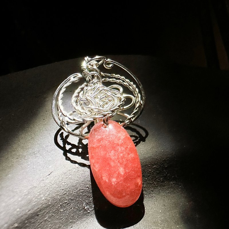 [Unique Style] Knotted Stone Necklace Metal Braided (With Leather Strap) - Necklaces - Crystal Red