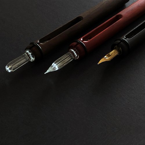 Devil Dip Pen x Oval Inkwell - Shop GeckoDesign Life Style Other Writing  Utensils - Pinkoi