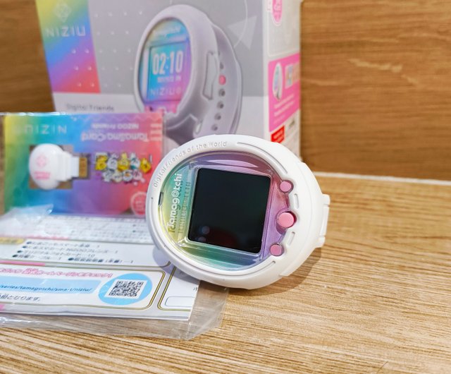 たまごっち スマート  NiziU Amazon.com: Tamagotchi Smart NiziU Special Set (Exclusive