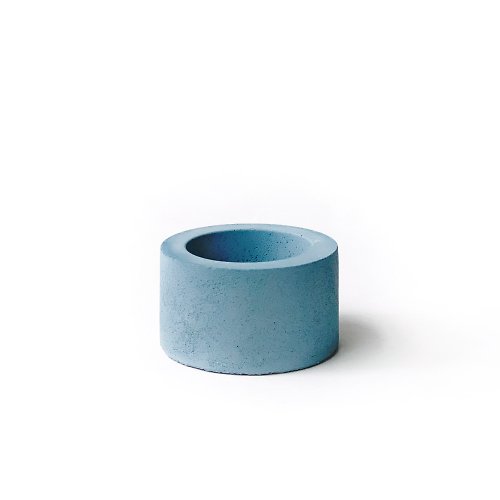 Ninan 泥喃｜水泥手作工作室 (現貨) 莫蘭迪藍系列 | 小圓形純色水泥盆器 可搭配同色系底盤