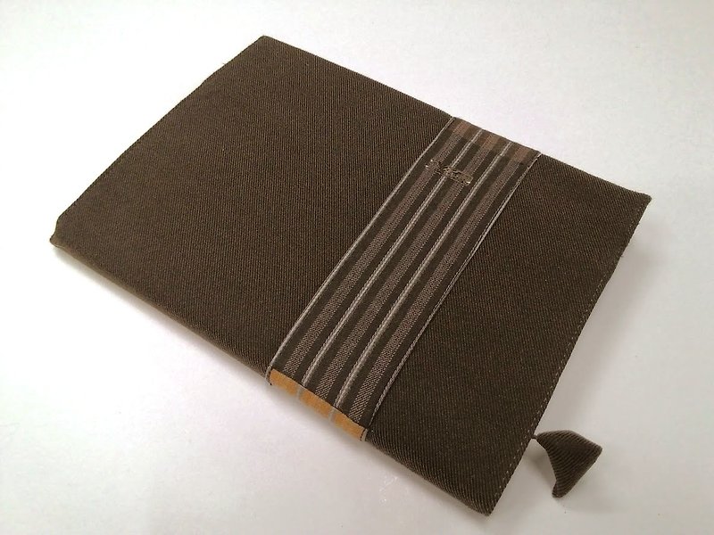 極上のA5布製ブックカバー（単品）B03-034 - ブックカバー - その他の素材 