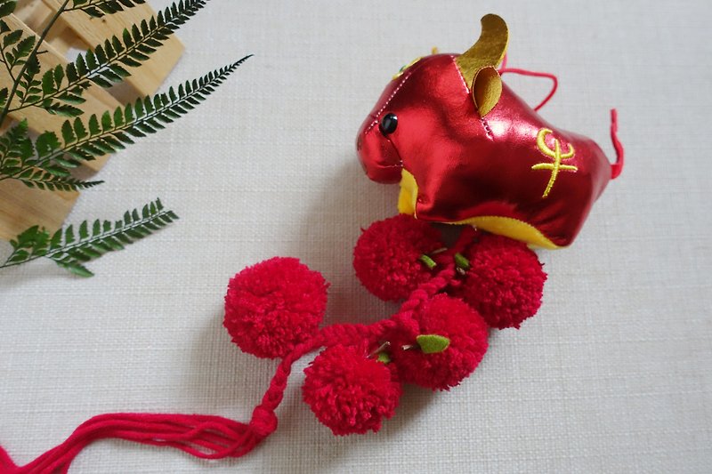 新生兒牛年寶寶平安如意/紅色喜氣牛台灣味禮物/春節裝飾禮 - 裝飾/擺設  - 其他材質 紅色