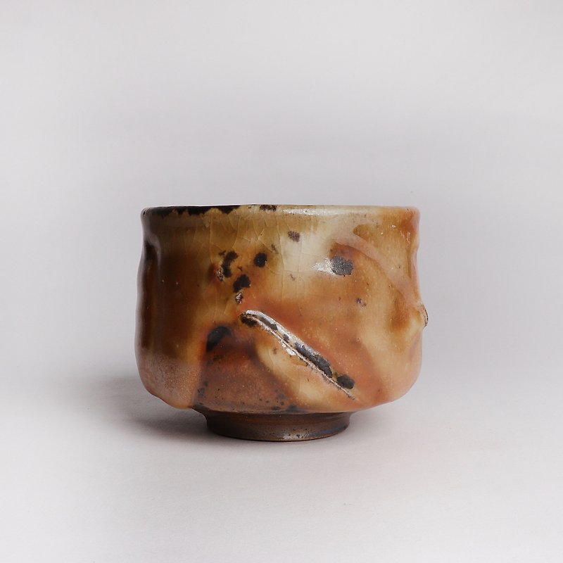 Ming bud ki l firewood Zhiye Jinsha tea bowl - Teapots & Teacups - Pottery Multicolor
