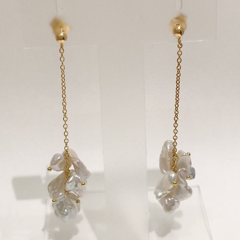 Freshwater pearl earrings 2 - Earrings & Clip-ons - Pearl White