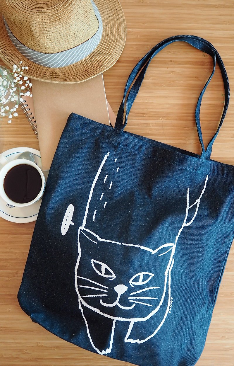 Tote bag denim with cat - 手提包/手提袋 - 棉．麻 藍色