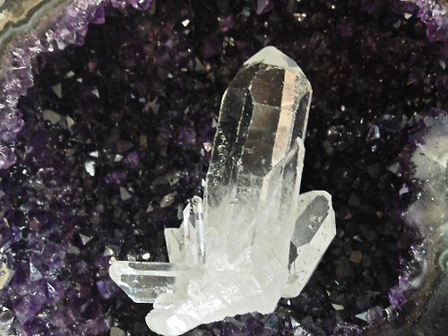 zen crystal jewelry 礦石飾物設計 天然天狼星晶簇|巴西水晶|星痕通透|較大可站立水晶擺設
