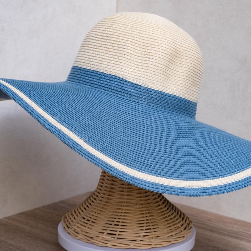 [Made in Taiwan] Romantic large beach hat, off-white and blue paper braided hat, washable - Hats & Caps - Paper Blue