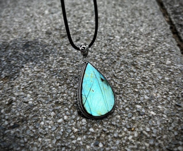 ウェルカム八尾 925シルバーラブラドライト ネックレス ラブラドライト