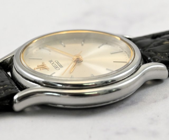 ヴィンテージ SEIKO CREDOR レディースウオッチ QUARTZ 24mm シルバーダイヤル Ref.4J81-0A40 - ショップ  ooyama 腕時計 - Pinkoi