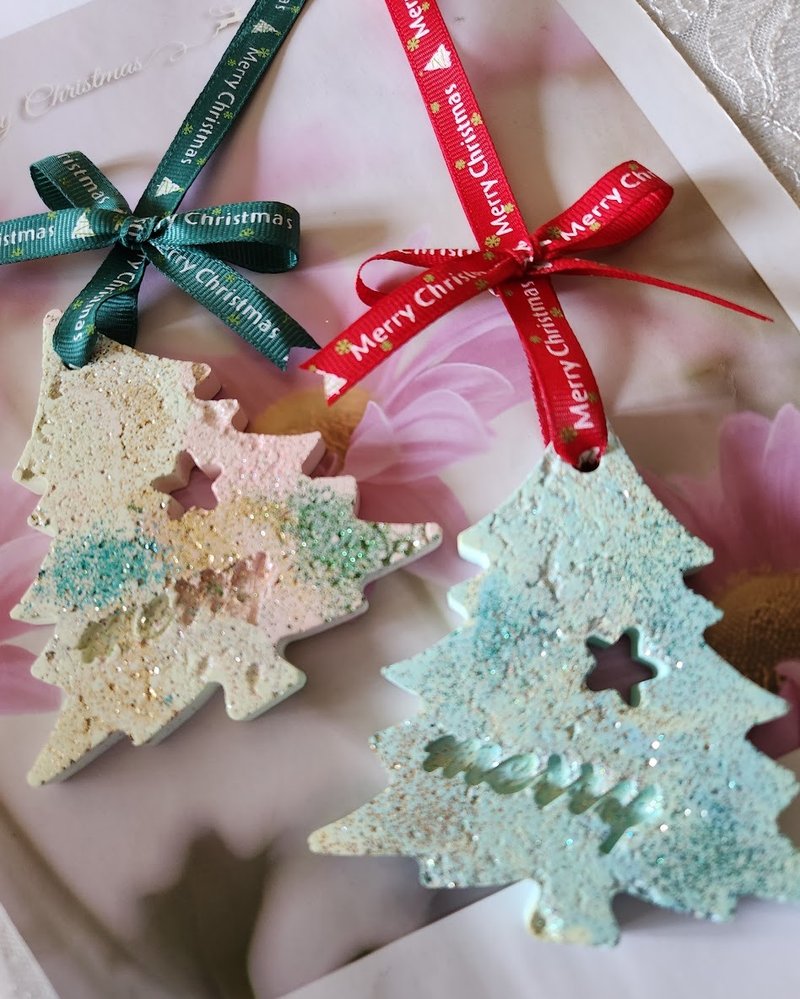 Sini Studio 聖誕限定特賣 聖誕樹擴香石/薑餅人掛牌擴香石 禮盒 - 香氛/精油/擴香 - 其他材質 