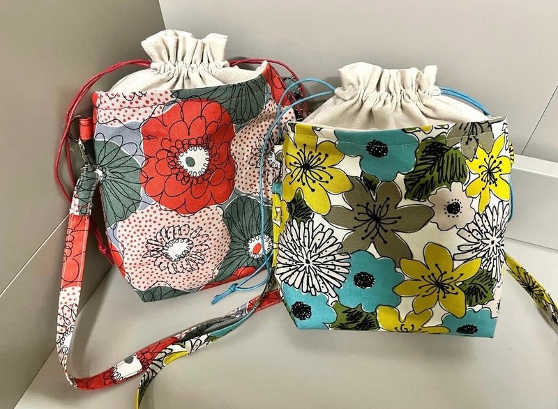 花瓣束繩側袋 - 側背包/斜背包 - 棉．麻 多色