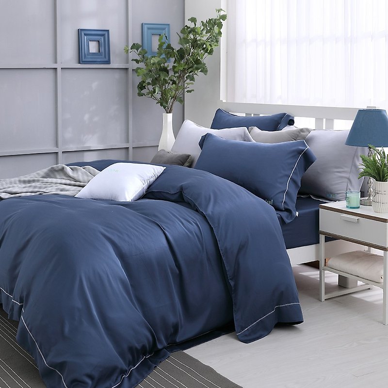 (加大)沉靜夜色-純色設計款天絲兩用被床包四件組【60支天絲】 - 寢具/床單/被套 - 其他材質 藍色