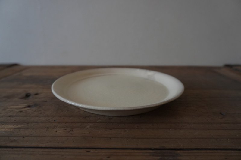 奶油 粉引盤 - 盤子/餐盤 - 陶 白色