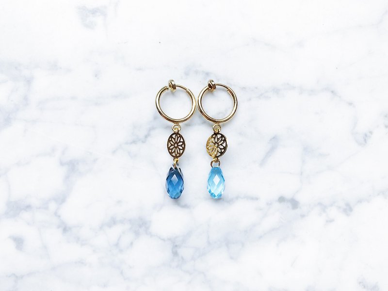 "Côte d'Azur" a pair of deep blue sea drip classical carved earrings (one deep one shallow) - ต่างหู - โลหะ 