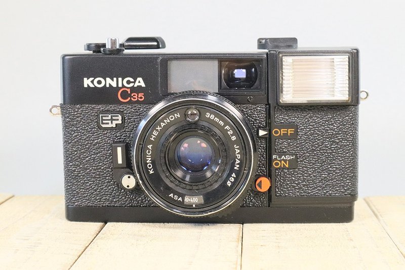 【功能完備】【閃光燈 OK 】【美品】復古底片相機 Konica C35 EF  S/N1315131 p111 - 相機/拍立得/底片相機 - 其他金屬 黑色