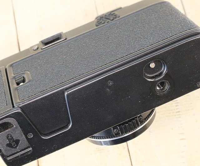 完動品】【Flash OK 】【美品】オールドフィルムカメラ コニカ