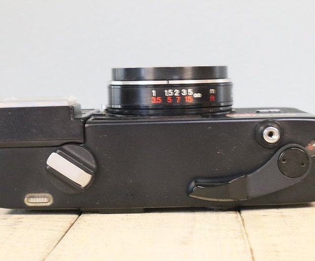 完動品】【Flash OK 】【美品】オールドフィルムカメラ コニカ KONICA