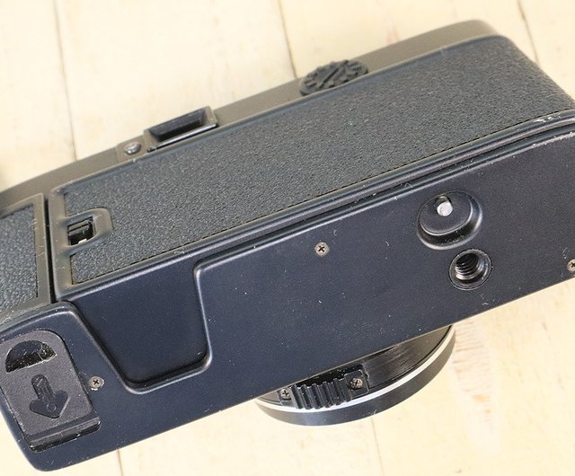 完動品】【Flash OK 】【美品】オールドフィルムカメラ コニカ KONICA