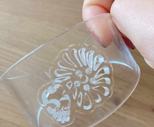 Clea rCrystal Acrylic bangle skull flower - ショップ
